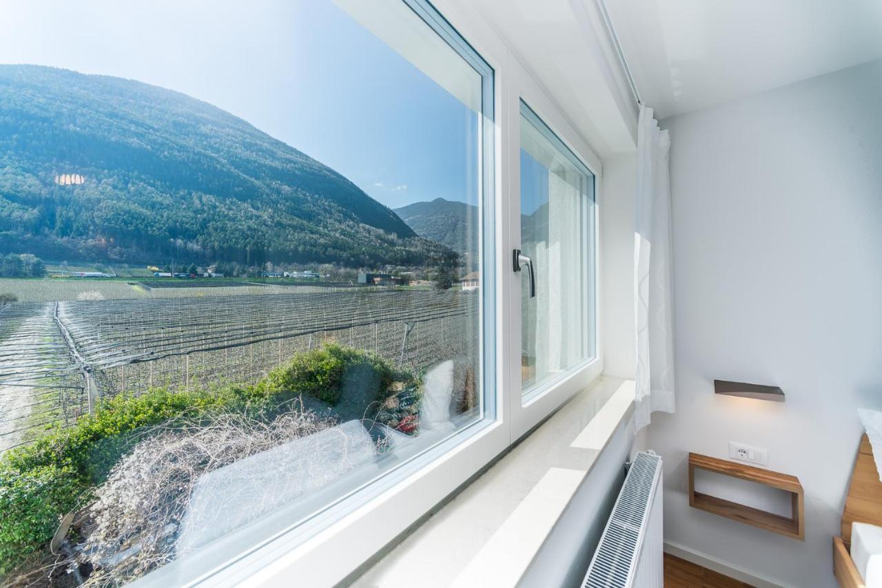 Apartment Le Rose Di Marianne - Ovest Vahrn Екстериор снимка